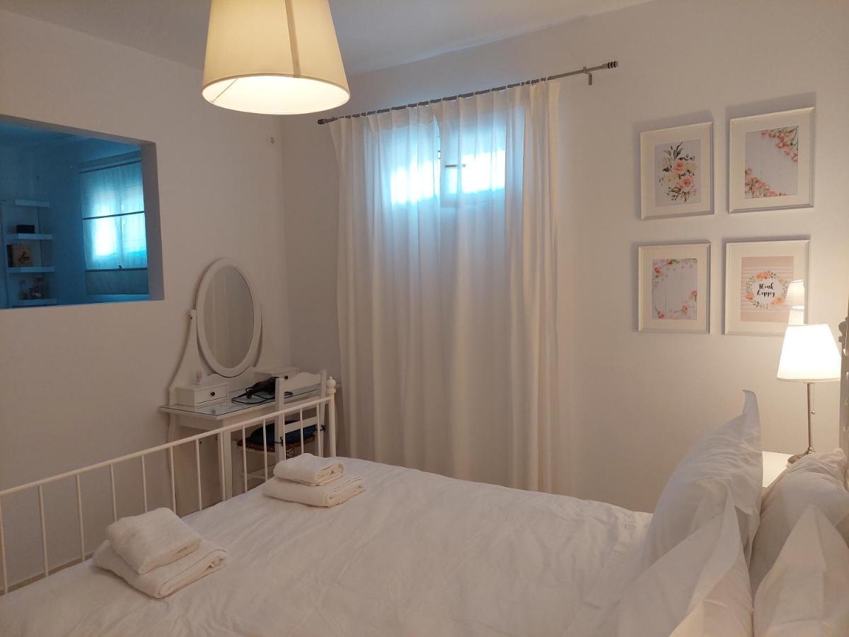 Almyra Seaside Holiday home *